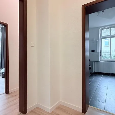 Business-apartments Zentrum Apartman *